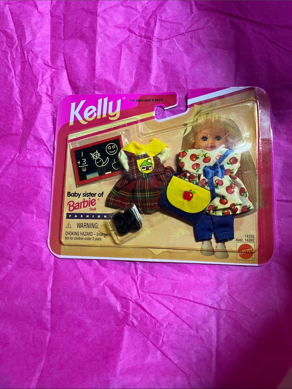 Mattel 1995 Kelly Doll Outfit School Fashions set - sun discoloration
